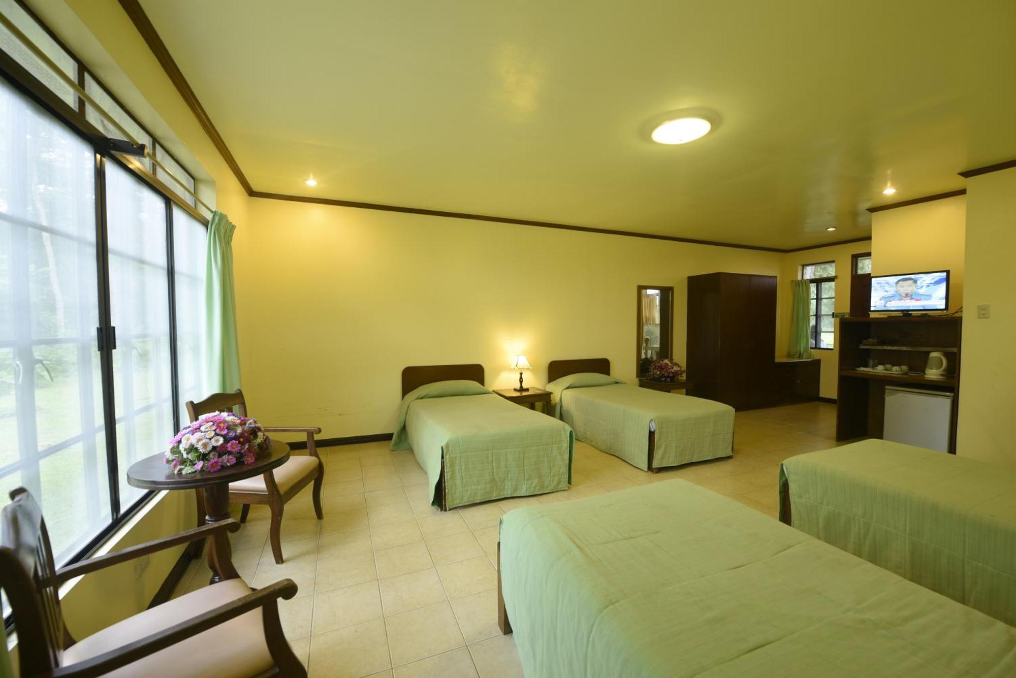 Eden Nature Park And Resort Davao Exterior photo